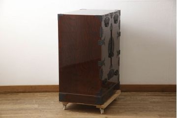 中古　渡辺家具店　漆塗り　美しい杢目と木地呂塗りの艶やかな木肌が美しい仙台箪笥(和タンス、整理箪笥、衣装たんす、小箪笥、引き出し、サイドチェスト)(R-062939)