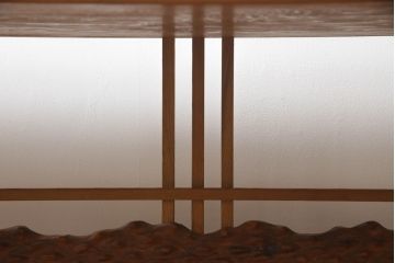 中古　民芸家具　屋久杉　上質な和の空間を演出するサイドボード(茶棚、収納棚、戸棚、飾り棚)(R-062944)
