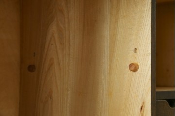 中古　美品　永田良介商店　クラシカルでモダンなデザインが珍しい着物箪笥　(R-062946)