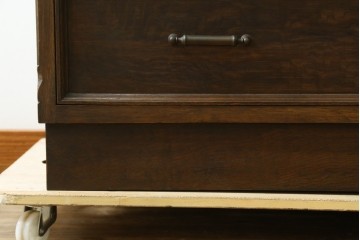 中古　美品　永田良介商店　クラシカルでモダンなデザインが珍しい着物箪笥　(R-062946)