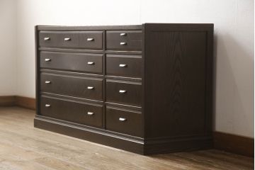 中古　美品　内部国産桐材　タモ材　職人手造りの高級品!!造りが良いローチェスト(引き出し、ローボード、リビングボード)(R-062947)