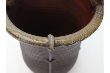 備前焼　伝統工芸士　柴岡一海　籠花入(共箱付き、花瓶、花器、フラワーベース)(R-062952)