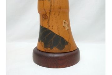 内閣総理大臣賞受賞作家　現代の名工　関口三作　創作こけし　白蓮　49cm(共箱なし、置物、人形、木彫)(R-062953)