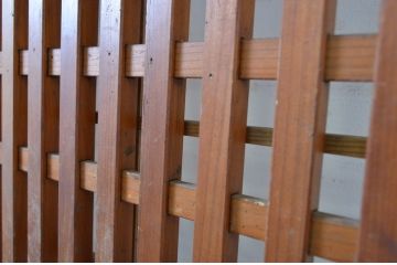 アンティーク建具　和の趣あふれる裏障子付き格子帯戸1枚(引き戸、格子戸)(R-062969)