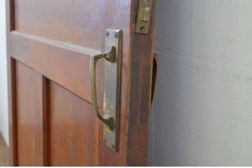 アンティーク建具　大正ロマン 古い洋館の鏡板欅(ケヤキ)材製ドア1枚 (扉、木製扉、玄関ドア)(R-062979)