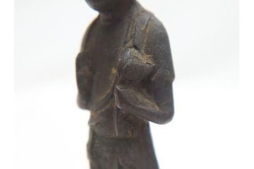 	江戸期　古い仏像など5点(置物、オブジェ、古銅、古玩、観音像、チベット像?)(R-062992)
