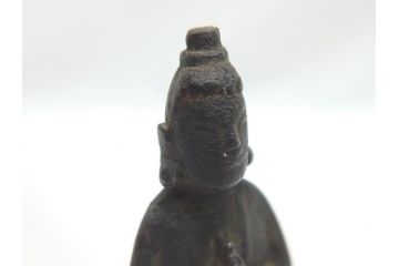  	江戸期　古い仏像など5点(置物、オブジェ、古銅、古玩、観音像、チベット像?)(R-062992)