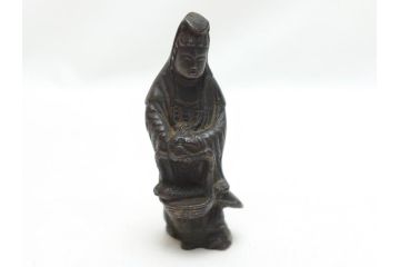  	江戸期　古い仏像など5点(置物、オブジェ、古銅、古玩、観音像、チベット像?)(R-062992)