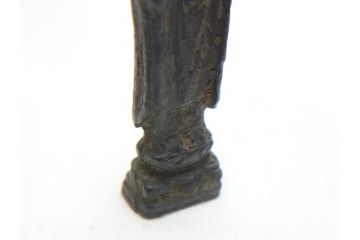  	江戸期　古い仏像など5点(置物、オブジェ、古銅、古玩、観音像、チベット像?)(R-062993)
