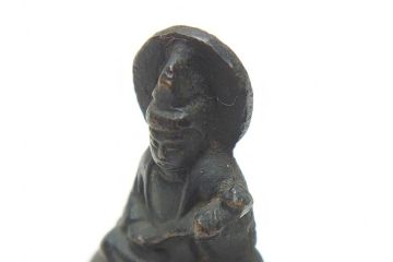  	江戸期　古い仏像など5点(置物、オブジェ、古銅、古玩、観音像、チベット像?)(R-062993)