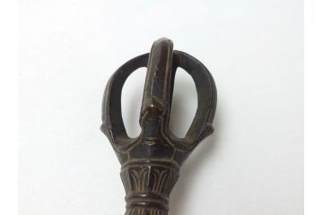 時代物　密教法具　金剛鈴　五鈷杵　三鈷杵　仏具3点セット(金剛杵、ヴァジュラ、ドルジェ、お守り、仏教美術)(R-062995)