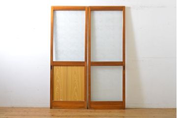 アンティーク建具　どんなお部屋にも合わせやすいシンプルなガラス戸2枚セット(引き戸、建具)(R-063010)