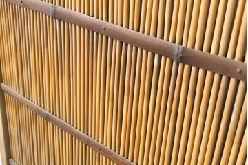 アンティーク建具　涼しげな和の空間を演出する御簾戸1枚(簾戸、簀戸、葭戸、夏障子、夏戸、引き戸、建具)(R-063012)