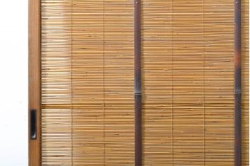 アンティーク建具　涼しげな和の空間づくりにおすすめ御簾戸2枚セット(簾戸、簀戸、葭戸、夏障子、夏戸、引き戸、建具)(R-063015)
