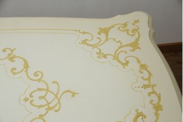 中古　イタリア高級家具　SILIK(シリック)　特大!!エレガントな空間づくりにおすすめの8人掛けダイニングテーブル(6人掛け、食卓)(定価約200万円)(R-063024)