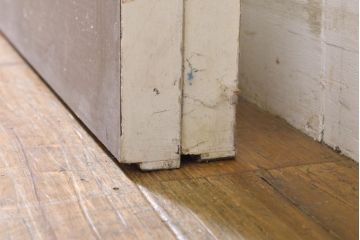 レトロ建具　昭和レトロ　ペイント仕上げ限定　レトロな雰囲気たっぷりなガラス戸2枚セット(引き戸、建具)(R-063028)