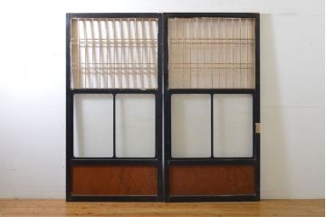 アンティーク建具　凛とした佇まいが気品溢れるガラス入り障子戸2枚セット(引き戸、ガラス戸、建具)(R-063030)