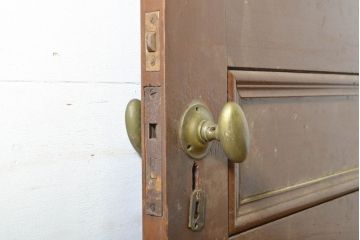 アンティーク建具　ニレ材　大正ロマンの雰囲気香る扉1枚(ドア、木製ドア、建具)(R-063031)
