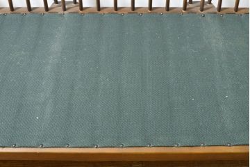 イギリスビンテージ　ERCOL(アーコール)　淡い色味のファブリックが上品な3人掛けソファ(ヴィンテージ、三人掛け、アームソファ、英国、北欧)(R-063033)
