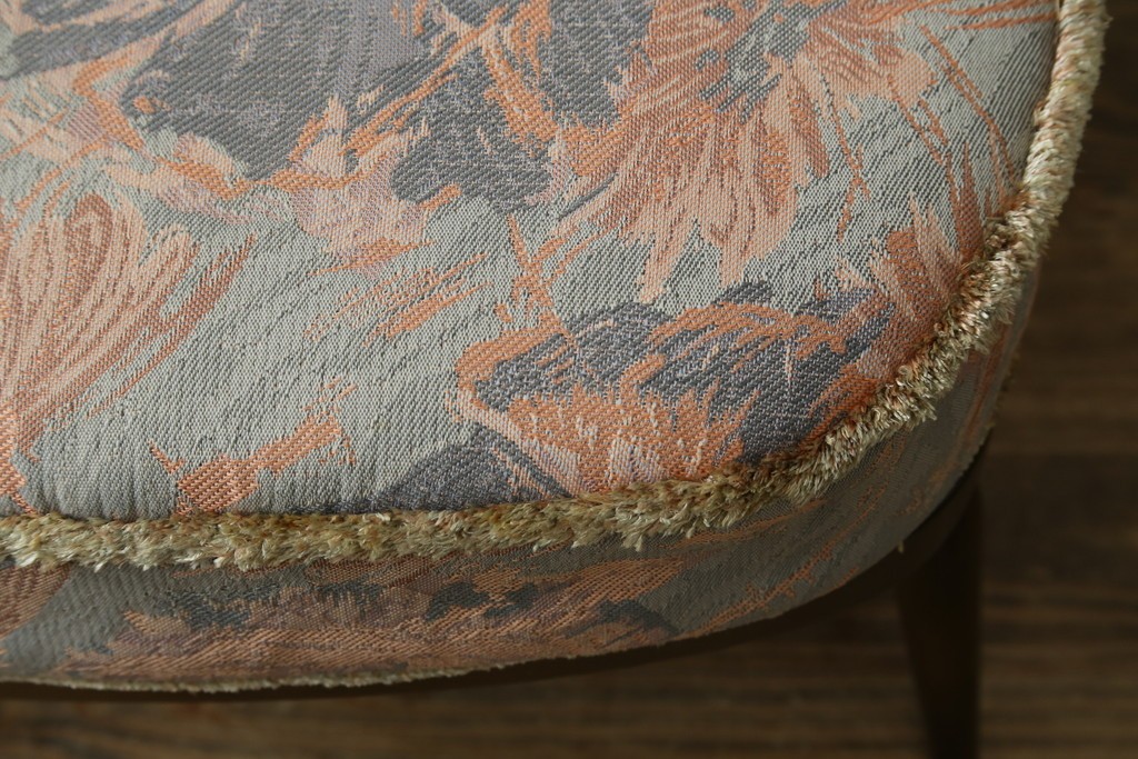 イギリスビンテージ　ERCOL(アーコール)　贅沢な一人の時間におすすめの1人掛けソファ　(R-063035)