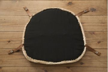 イギリスアンティーク　ERCOL(アーコール)　クッション付き　アザミの透かし彫りが上品な印象を与えるシスルバックチェア(椅子、ダイニングチェア、板座チェア、イス)(R-063038)