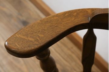 和製ビンテージ　高島屋　ナラ材　座面低め　本革クッション付き!男前な雰囲気漂うスモーカーズボウチェア(板座チェア、ダイニングチェア、アームチェア、椅子、イス、ヴィンテージ、レザー)(R-063046)