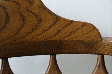 和製ビンテージ　高島屋　ナラ材　座面低め　本革クッション付き!男前な雰囲気漂うスモーカーズボウチェア　(R-063047)