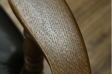 和製ビンテージ　高島屋　ナラ材　座面低め　本革クッション付き!男前な雰囲気漂うスモーカーズボウチェア　(R-063047)