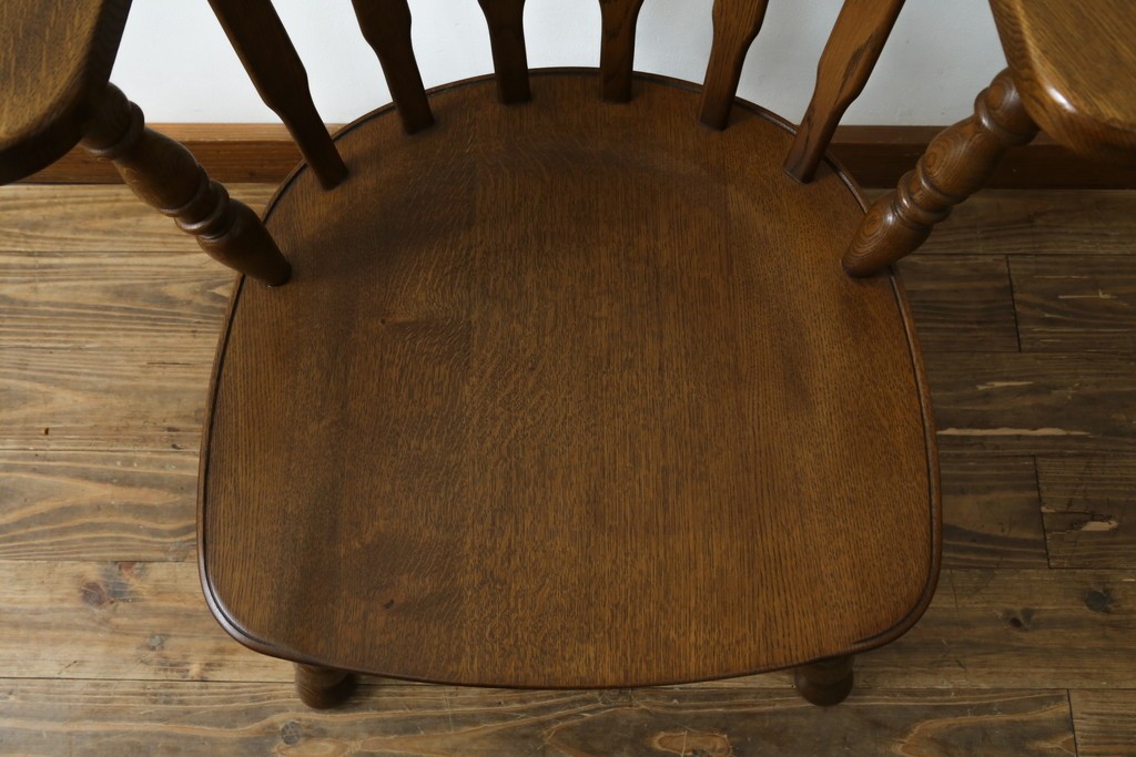 和製ビンテージ　高島屋　ナラ材　座面低め　本革クッション付き!男前な雰囲気漂うスモーカーズボウチェア　(R-063047)