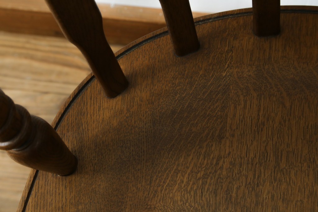 和製ビンテージ　高島屋　ナラ材　座面低め　本革クッション付き!男前な雰囲気漂うスモーカーズボウチェア　(R-063047)