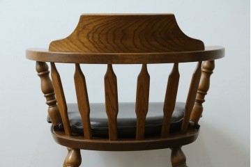 和製ビンテージ　高島屋　ナラ材　座面低め　本革クッション付き!男前な雰囲気漂うスモーカーズボウチェア　(R-063047)