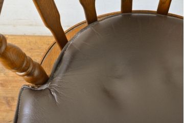 和製ビンテージ　高島屋　ナラ材　座面低め　本革クッション付き!男前な雰囲気漂うスモーカーズボウチェア(板座チェア、ダイニングチェア、アームチェア、椅子、イス、ヴィンテージ、レザー)(R-063048)