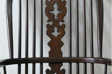 中古　松本民芸家具　#44A型　シックな色合いとクラシカルな佇まいが魅力のウィンザーチェア(ウインザーチェア、アームチェア、板座チェア、ダイニングチェア、椅子、イス)(定価約20万円)(R-063053)