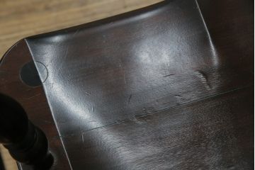 中古　松本民芸家具　#44A型　シックな色合いとクラシカルな佇まいが魅力のウィンザーチェア(ウインザーチェア、アームチェア、板座チェア、ダイニングチェア、椅子、イス)(定価約20万円)(R-063053)