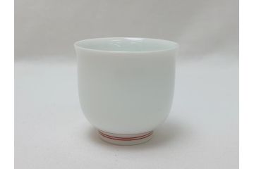 有田　重要無形文化財　十四代　酒井田柿右衛門　柿文　汲盃(共箱付き、酒盃、ぐい呑み、和食器)(R-063055)