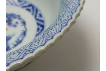 江戸期　古伊万里　染付　6.7寸　約20cm　松竹梅文　人物・唐人図　寿字　稜花型　深鉢(六寸七分、和食器)(R-063058)