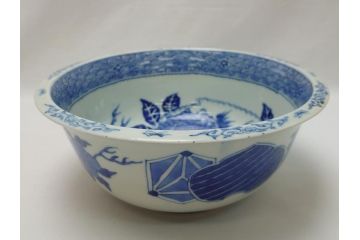  	江戸期　古伊万里　染付　8寸　約24cm　二重角福　花蝶図　波紋　深鉢(八寸、和食器)(R-063059)