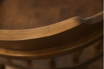 和製ビンテージ　北海道民芸家具　希少な絶版品!!上品でクラシカルな佇まいがお洒落な回転ダイニングチェア(キャプテンチェア、アームチェア、回転イス、椅子、板座チェア、ヴィンテージ)(R-063061)