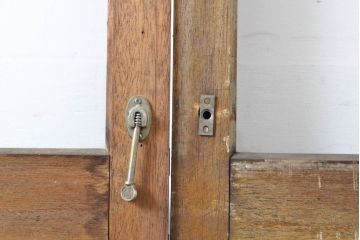 アンティーク建具　シンプルなデザインでお部屋に取り入れやすいガラス戸2枚セット(引き戸、建具)(R-063065)
