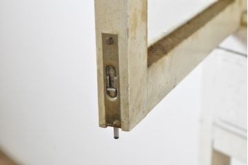 和製アンティーク　レトロな雰囲気でかわいらしいケビントガラスケース(キャビネット、飾り棚、陳列棚、収納棚、戸棚、店舗什器)(R-063067)