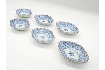 上手物　江戸期　古伊万里　染付　花唐草文　菱形　3.3寸　約10cm　変形皿6枚セット(三寸三分、小皿、和皿、ひし形、五弁花、和食器)(R-063074)