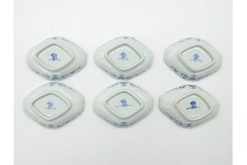 上手物　江戸期　古伊万里　染付　花唐草文　菱形　3.3寸　約10cm　変形皿6枚セット(三寸三分、小皿、和皿、ひし形、五弁花、和食器)(R-063074)