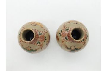 大正〜昭和初期　古代寫九谷焼　納賀花山　色絵　金彩　唐子図　花瓶2点セット(共箱付き、花山造、花山堂、花器、花入、和食器)(R-063078)