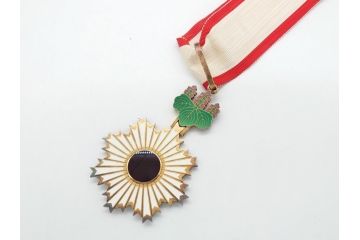 古い勲章　勲三等旭日中綬章　正章　略綬(ケース付き)(R-063091)