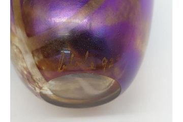 イギリス　ガラス職人　Norman Stuart Clarke(ノーマン・スチュアート・クラーク)　花器2点セット(花瓶、香水瓶(栓なし)?、アートガラス)(R-063092)
