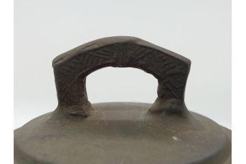 古銅　蝉紋　懐かしさと風情を感じる鐘(銅鐸、風鐸、宝鐸、釣鐘)(R-063095)