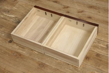 中古　美品　遠野民芸箪笥　金具の細やかな細工が美しいサイドキャビネット(サイドボード、茶箪笥、茶棚、和箪笥、収納棚、戸棚)(定価約28万円)(R-063100)