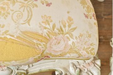 中古　イタリアブランド家具　SILIK(シリック)　細部まで凝った造りが美しいチェア2脚セット(椅子、イス、サロンチェア)(R-063101)