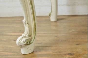 中古　イタリアブランド家具　SILIK(シリック)　細部まで凝った造りが美しいチェア2脚セット(椅子、イス、サロンチェア)(R-063102)