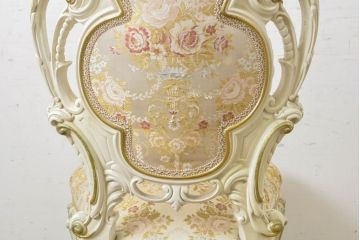 中古　イタリアブランド家具　SILIK(シリック)　細部まで凝った造りが美しいチェア(椅子、イス、サロンチェア)(R-063103)